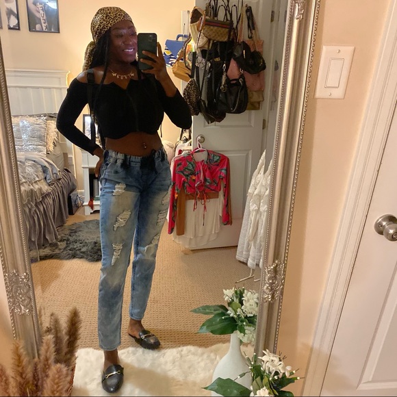 Distressed Seduction sirens pants - Picture 9 of 11